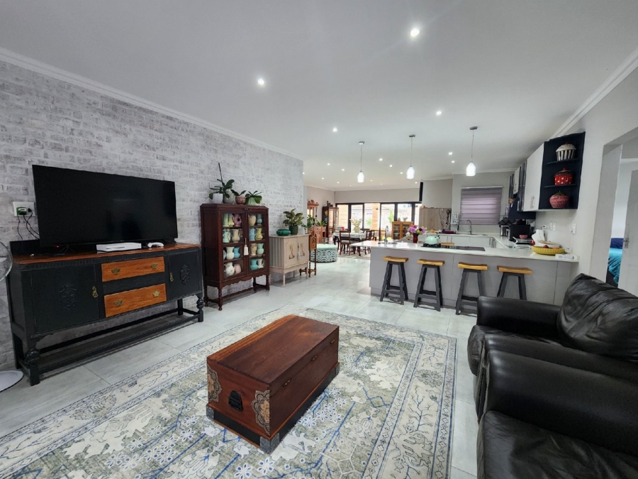 3 Bedroom Property for Sale in King George Park Western Cape